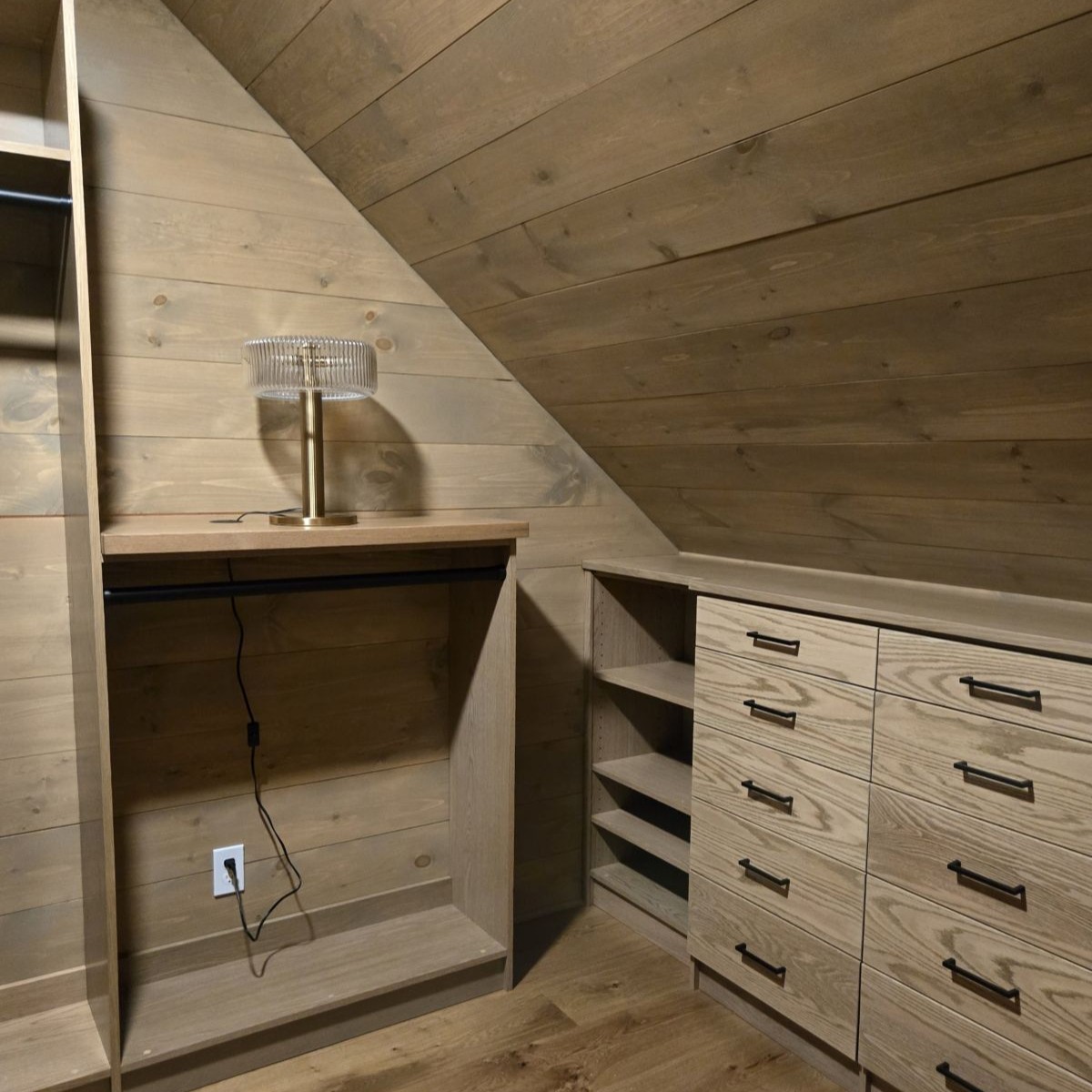 Sutton-White Oak-walk-in Closet.jpg