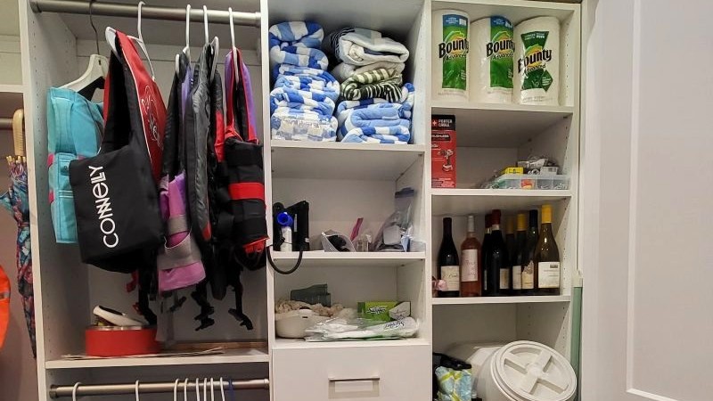 Lakes_Region_Reach-in_Closet-B.jpg
